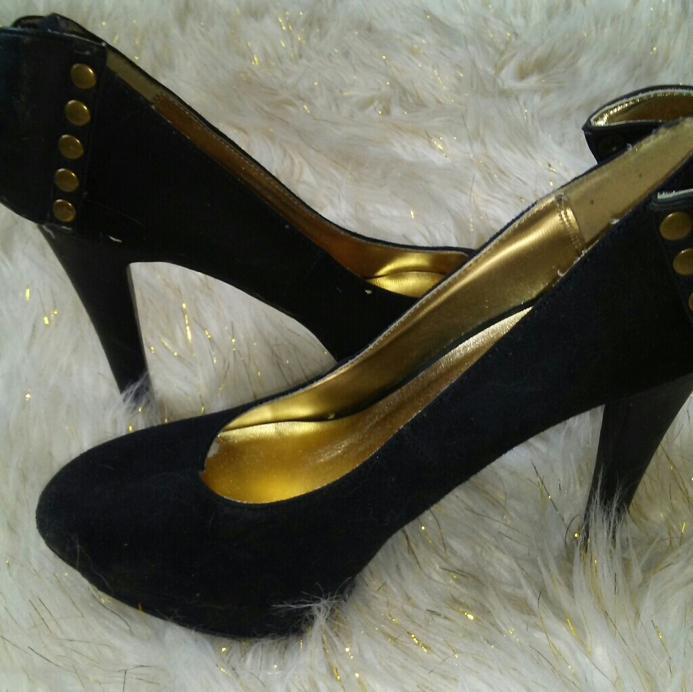 Michael Antonio Heels